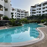 Jardines - Adama 01 Vista Piscina & Jardin 2b 別荘 *